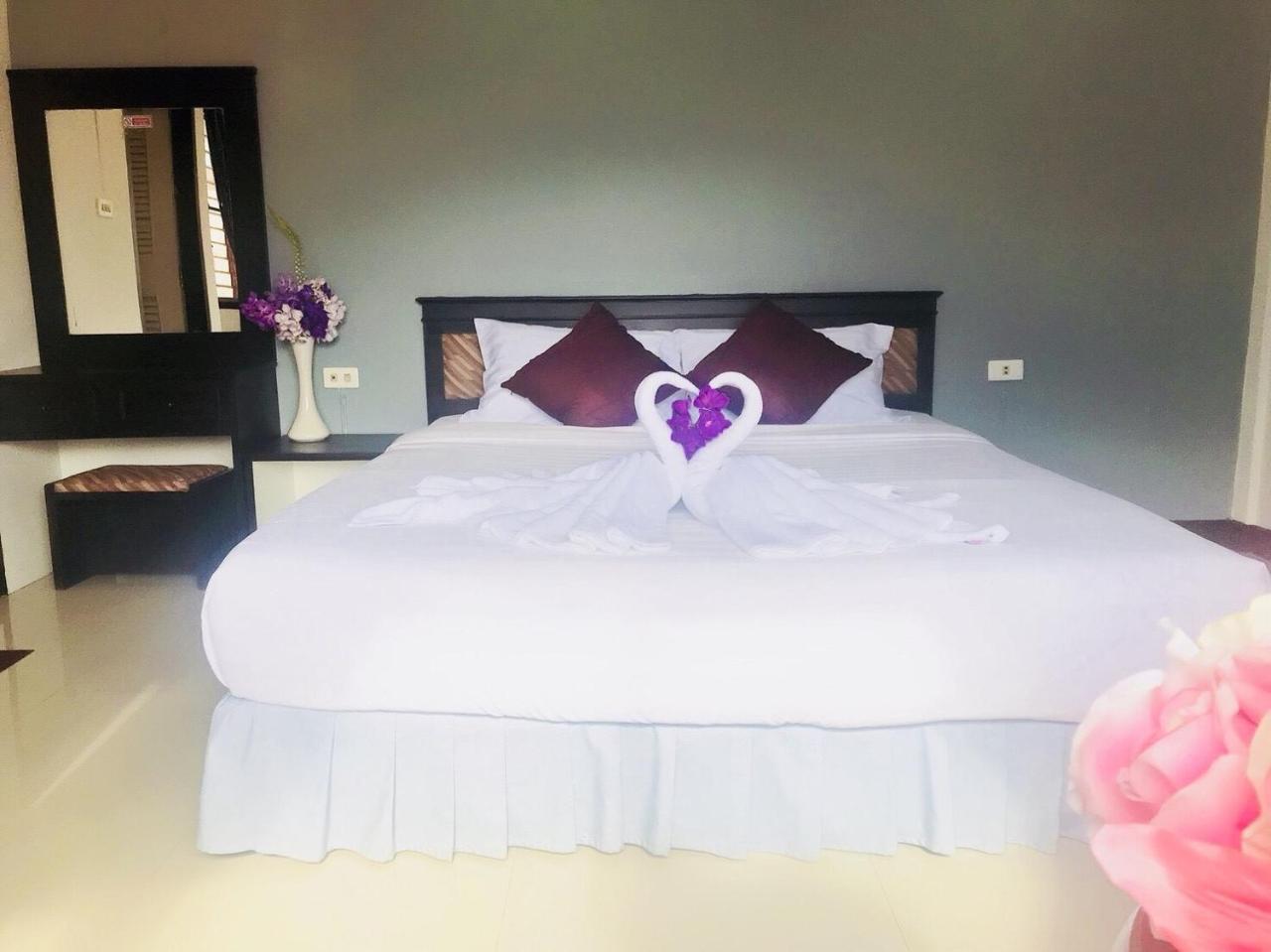 Sawatdee Luck Hotel Chiang Mai Buitenkant foto