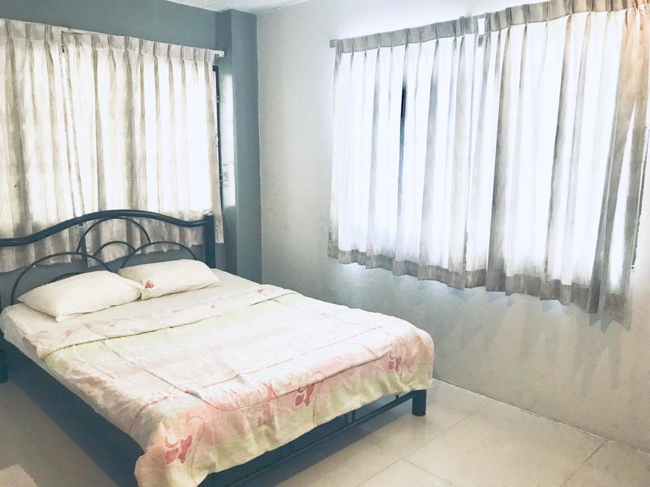 Sawatdee Luck Hotel Chiang Mai Buitenkant foto